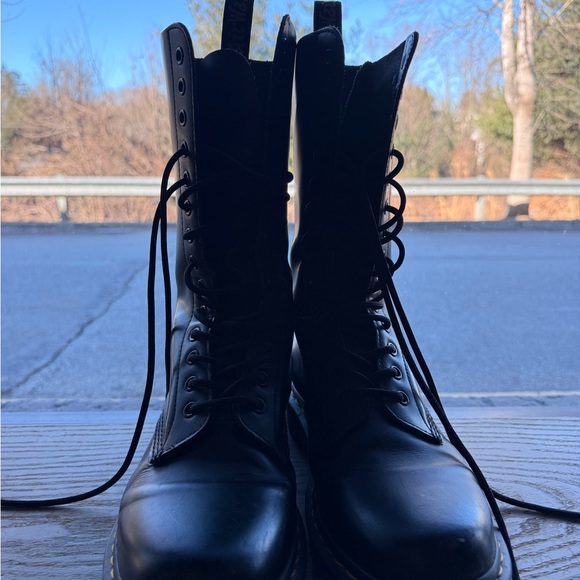 1914 Smooth Leather Tall Black Leather Lace-Up Boots- Dr. Martens US 8M / 9L - Picture 3 of 15